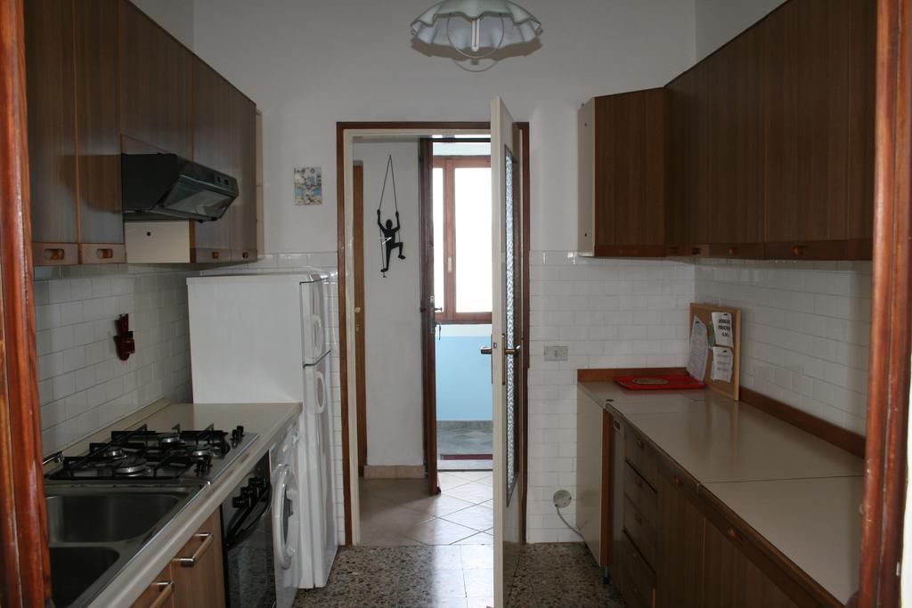 Casa Ai Castelli Apartment กันโนบีโอ ภายนอก รูปภาพ